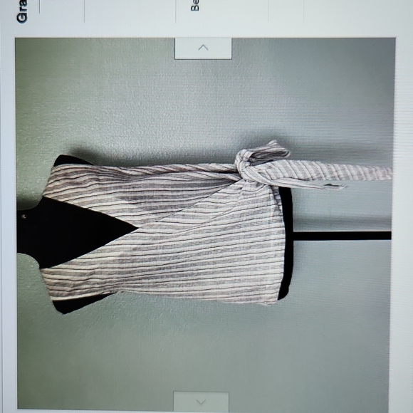 Grade & Gather Sleeveless wrap top - Picture 1 of 6